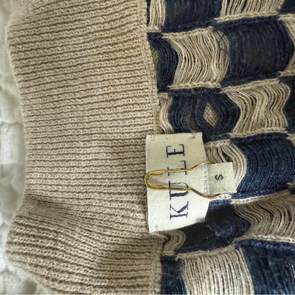 Kule Checkered V-Neck Cardigan Sweater - Picture 5 of 7